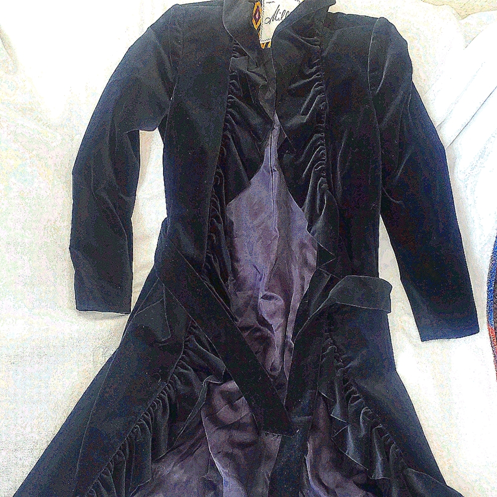 Vintage Milly, Velvet